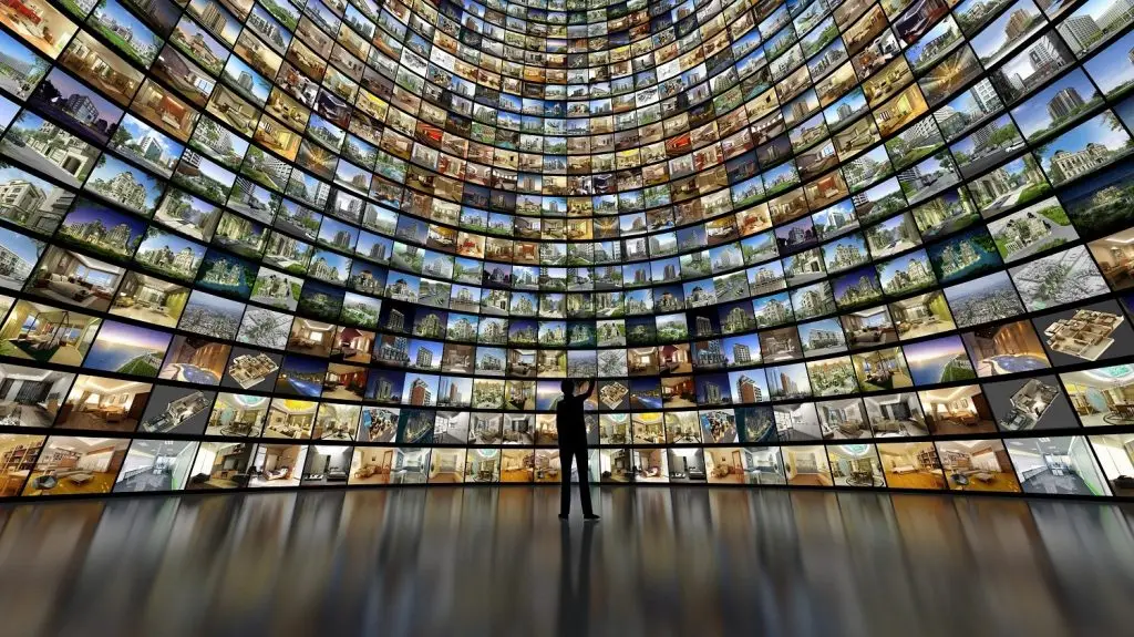 Photo of many options on many screens.