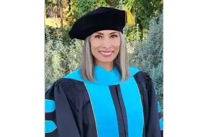 Photo of Nina Cash taken by Aaron Cash.